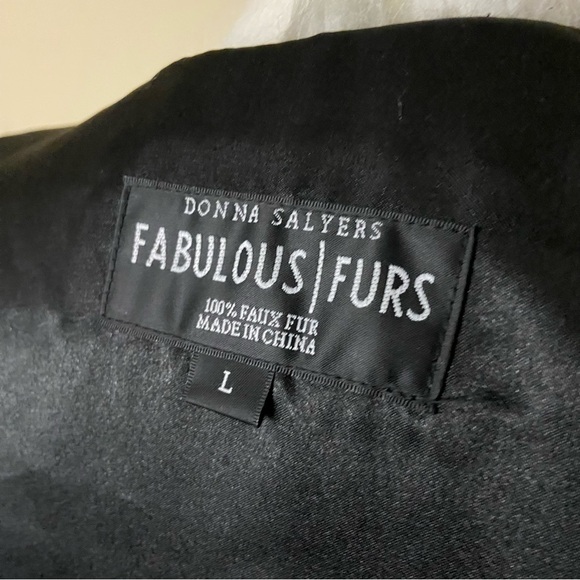 Donna Salyers Fabulous Furs-  Faux Fur Open Front Vest - Large - Picture 6 of 7